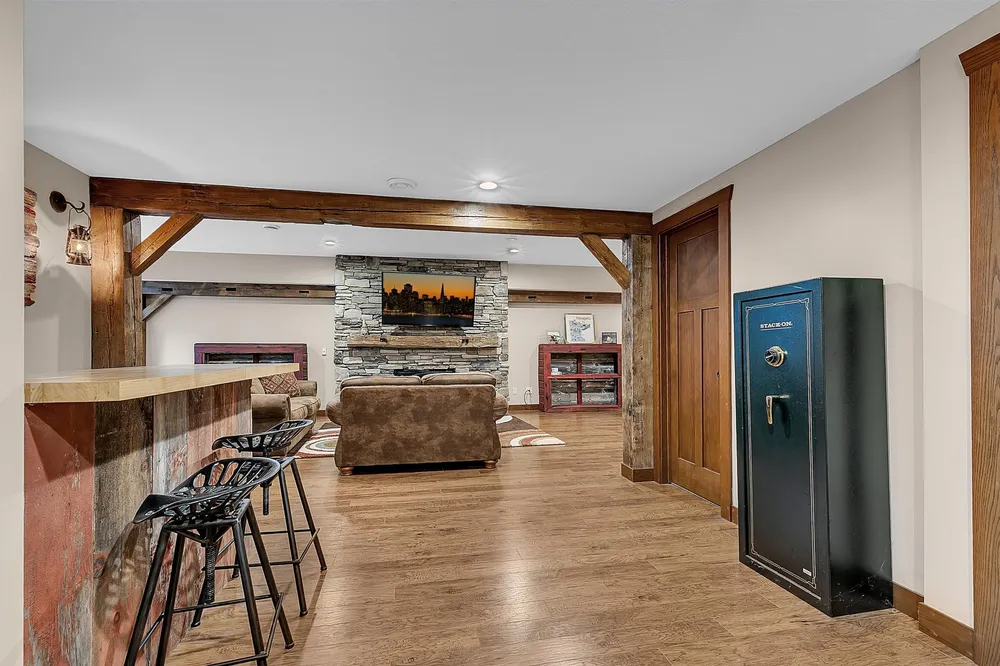 3373 Couchtown Path, Rosemount, MN 55068