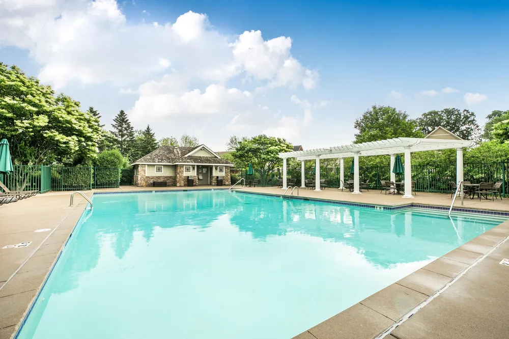 3373 Couchtown Path, Rosemount, MN 55068