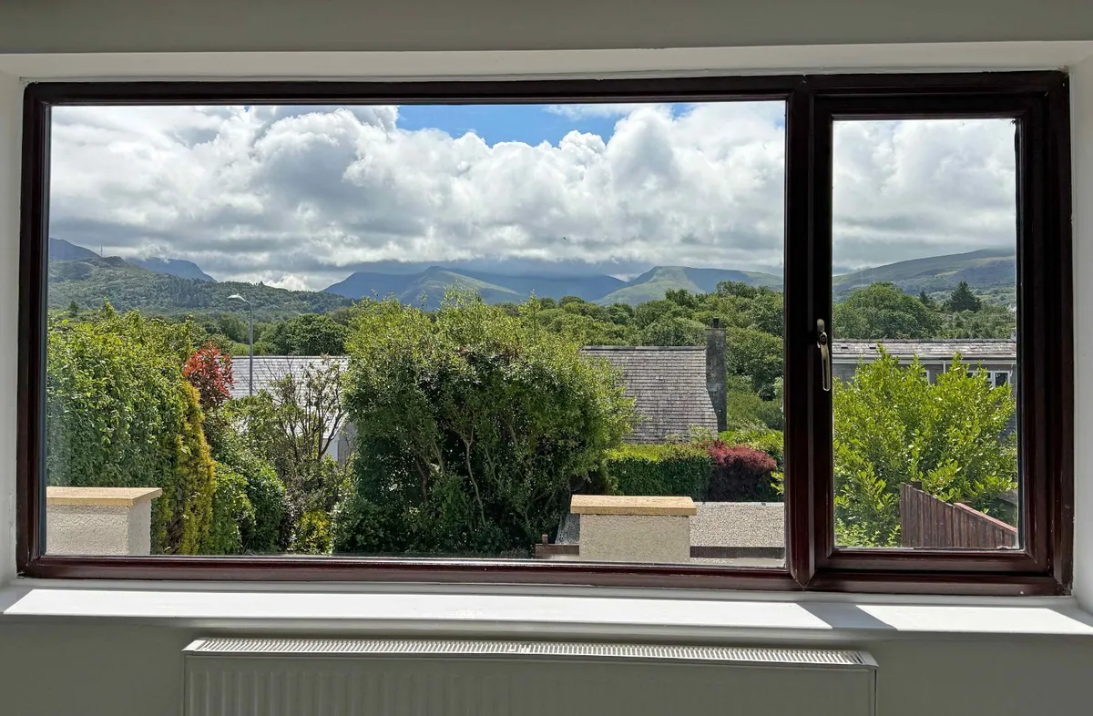 Bryn Eglwys, Penisarwaun, Caernarfon, Gwynedd, LL55