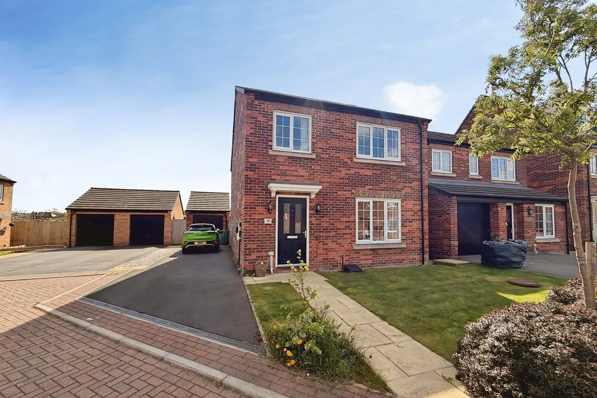 Warren Court, Featherstone, Pontefract