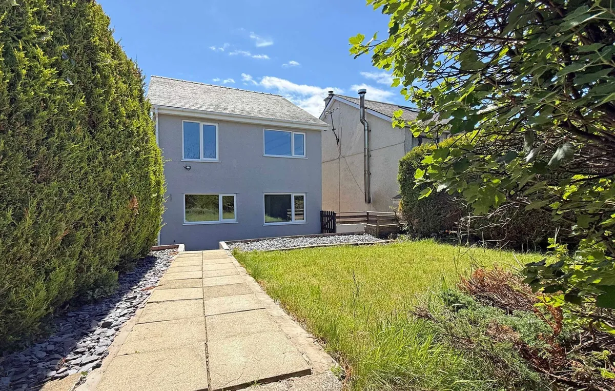 Bryn Eglwys, Penisarwaun, Caernarfon, Gwynedd, LL55