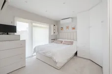 16A The Bishops Avenue, London, N2 photo 14