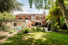 16A The Bishops Avenue, London, N2 photo 16