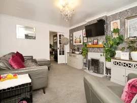 Oak Park Rise, Barnsley thumb 2