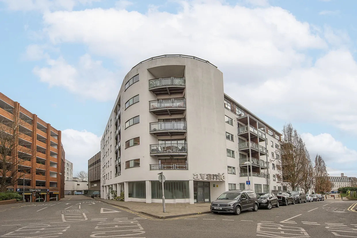 The Bittoms, Kingston Upon Thames, KT1 photo 1