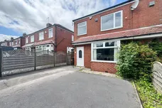 East View, Morley, LEEDS