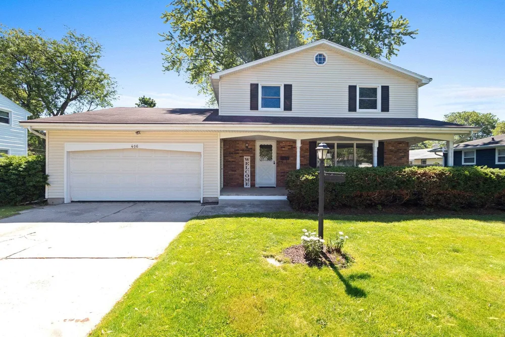 406 Saint Jude St, Green Bay, WI 54303