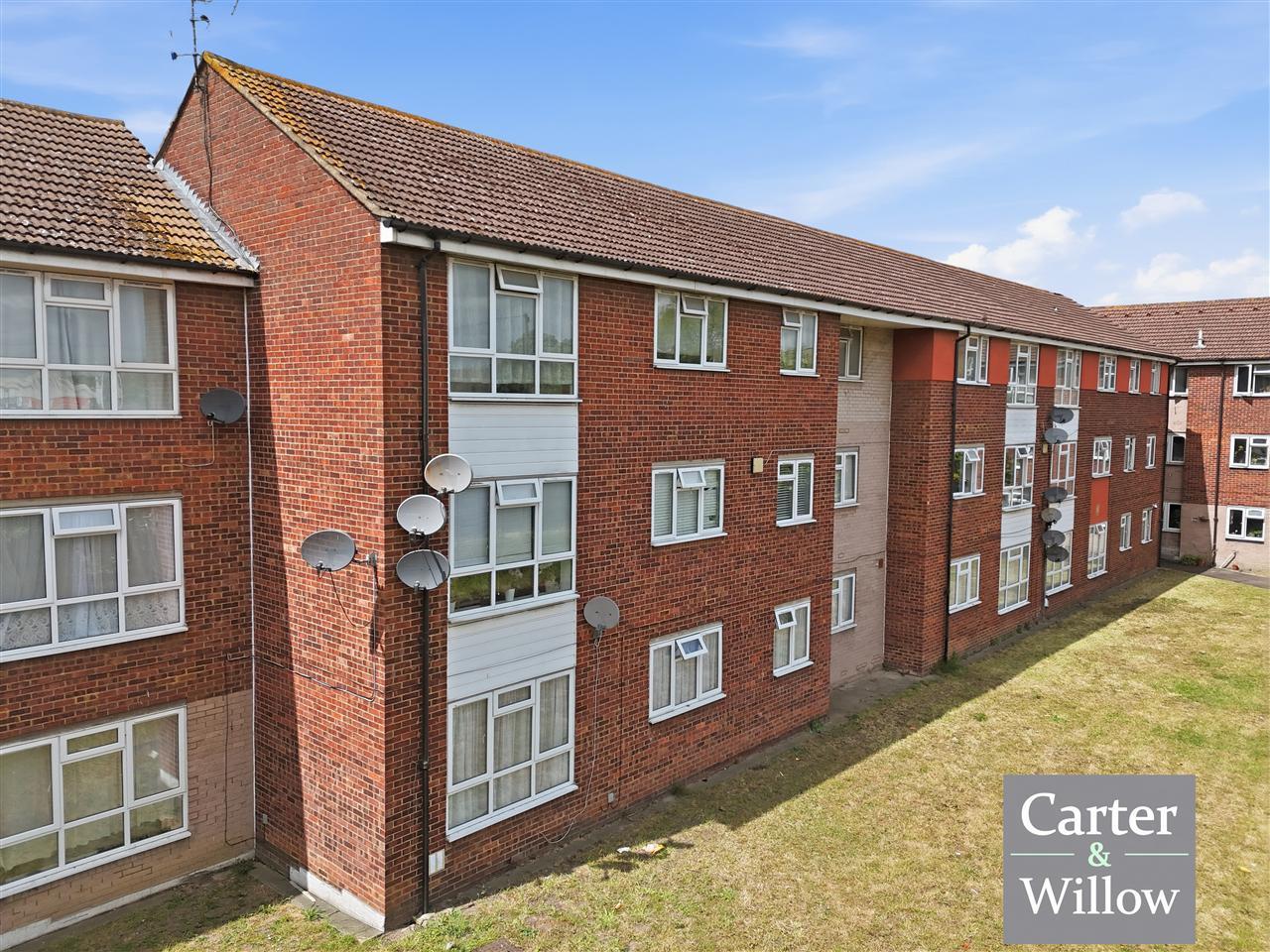 Ibscott Close, Dagenham, Essex Image 1