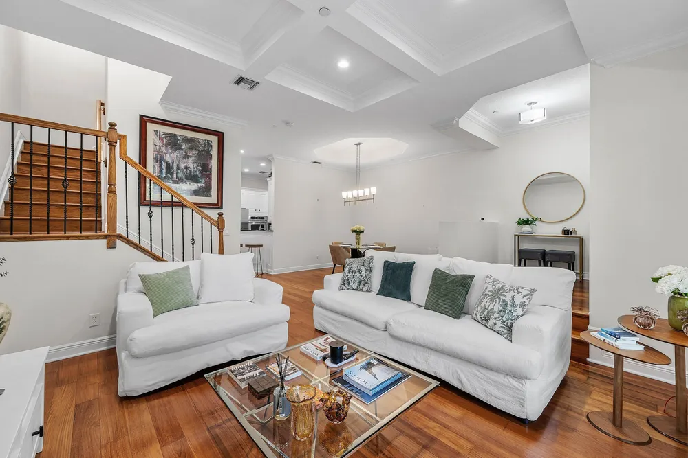400 NE 69th Circle, Boca Raton, FL 33487
