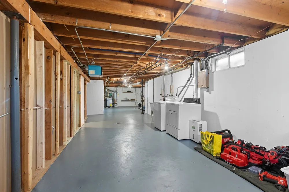 406 Saint Jude St, Green Bay, WI 54303