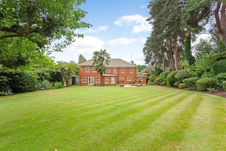 Heath Rise, Virginia Water GU25