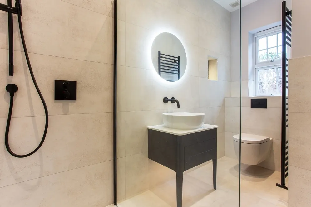 Heath Rise, Virginia Water GU25 photo 17