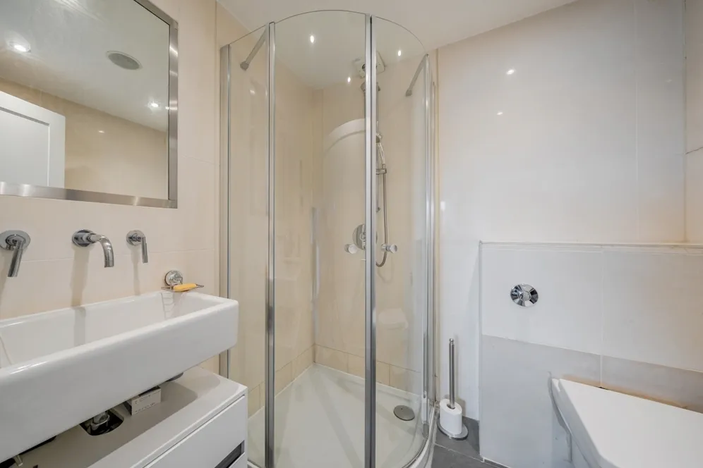 Eardley Crescent London SW5 photo 8