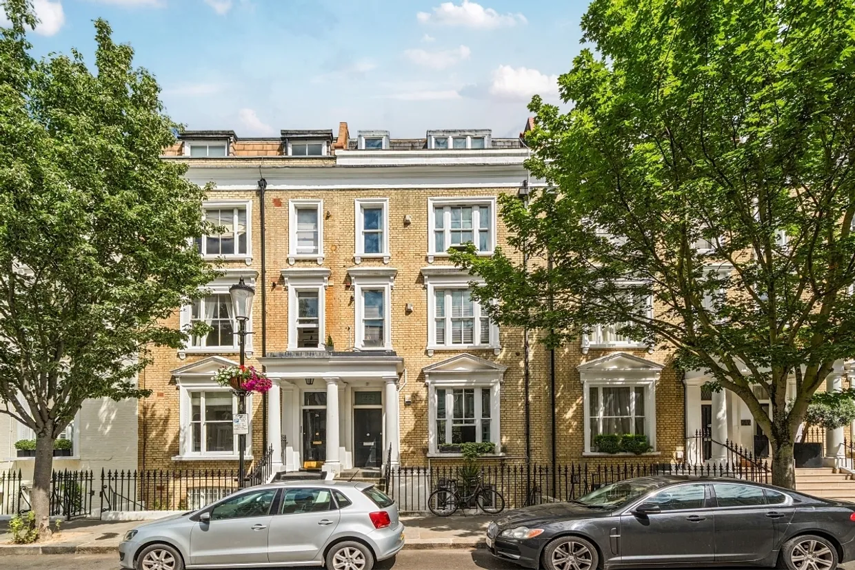 Eardley Crescent London SW5 photo 9