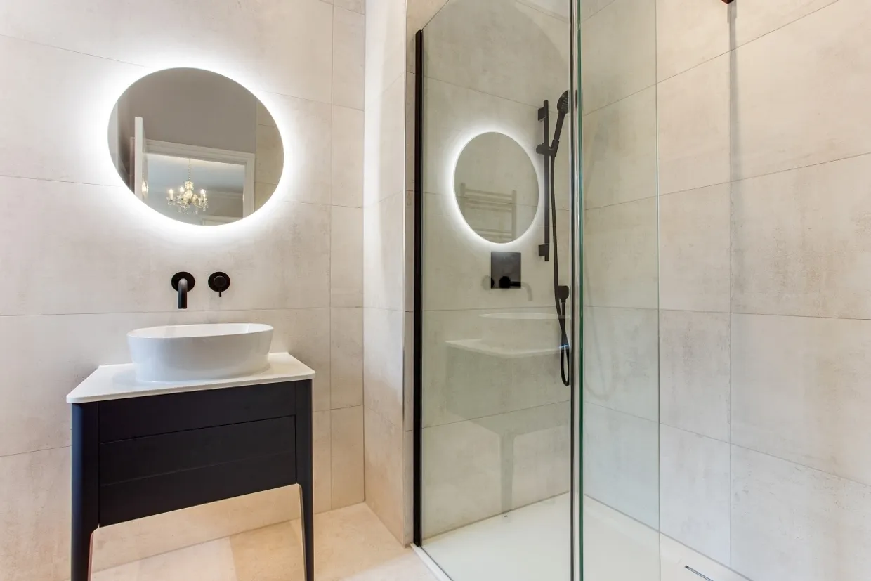 Heath Rise, Virginia Water GU25 photo 19