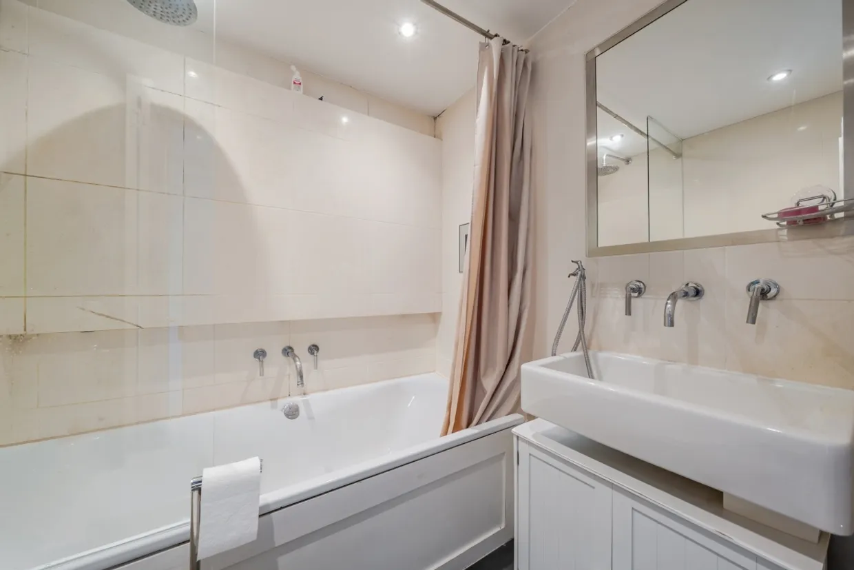Eardley Crescent London SW5 photo 13