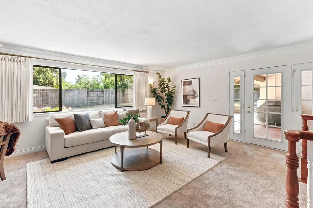 6030 Palm Dr, Carmichael, CA 95608