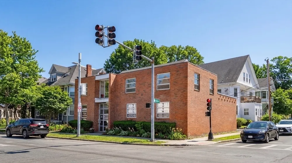 556 Cambridge St, Boston, MA 02134