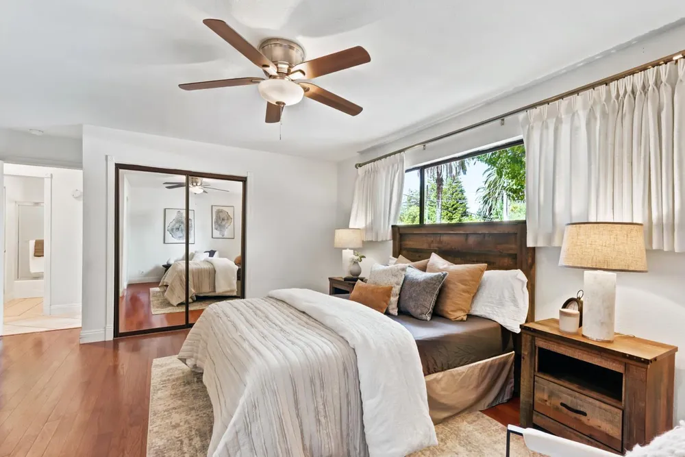 6030 Palm Dr, Carmichael, CA 95608