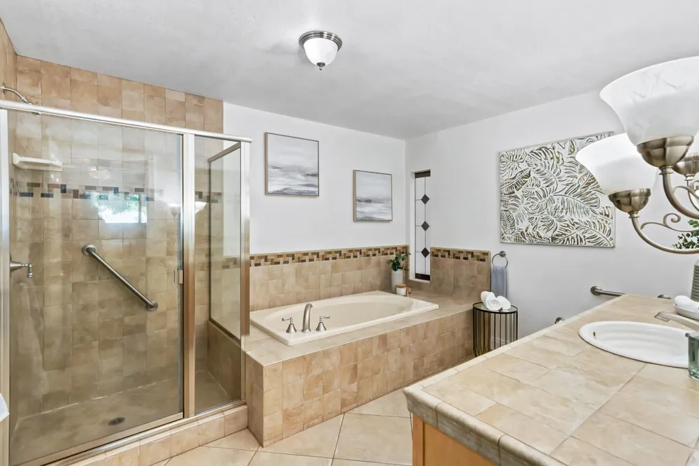 6030 Palm Dr, Carmichael, CA 95608