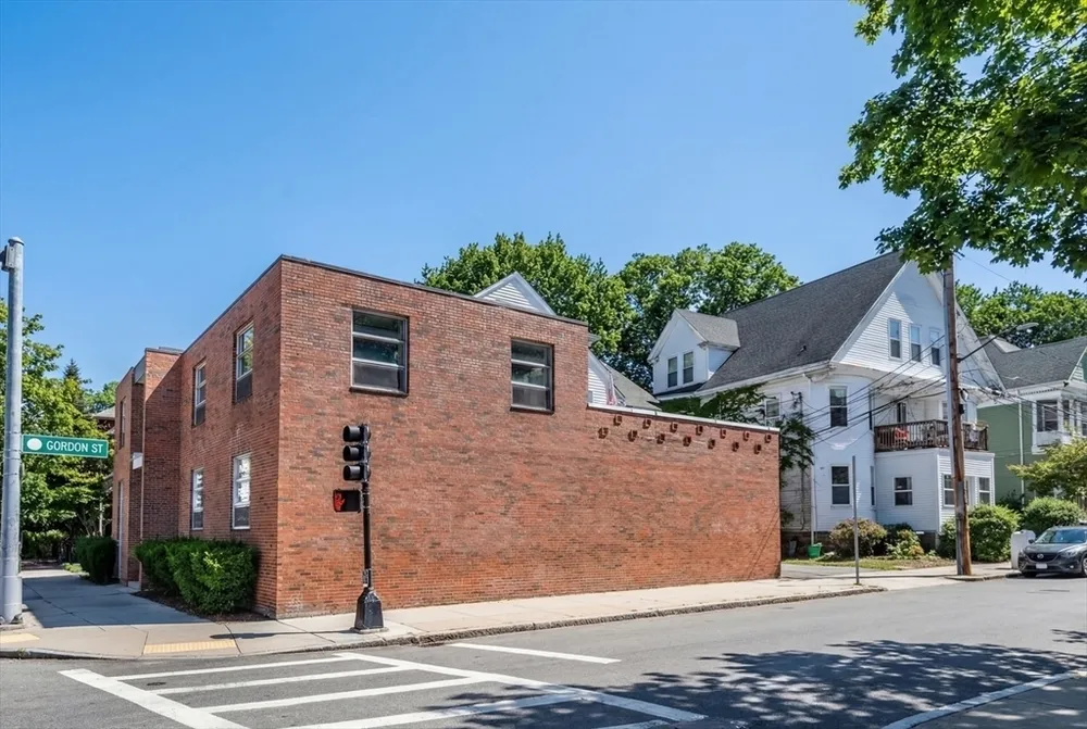 556 Cambridge St, Boston, MA 02134