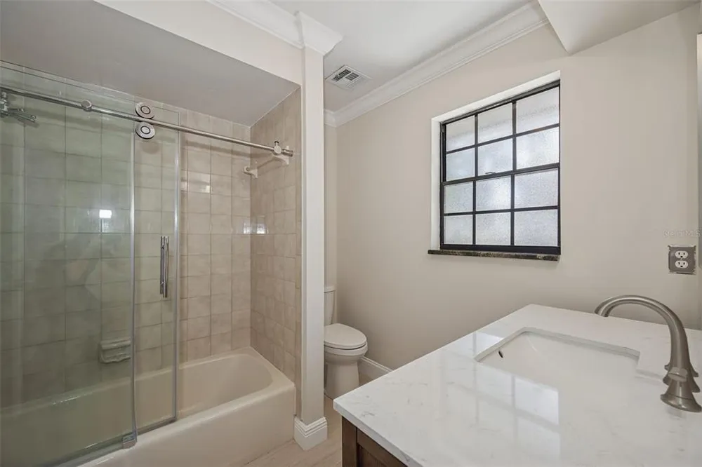 4510 W Fig St, Tampa, FL 33609