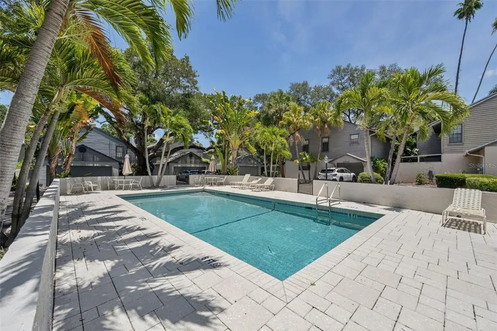 4510 W Fig St, Tampa, FL 33609