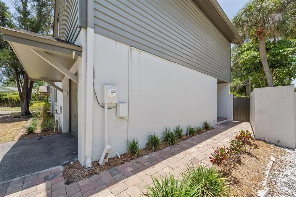 4510 W Fig St, Tampa, FL 33609