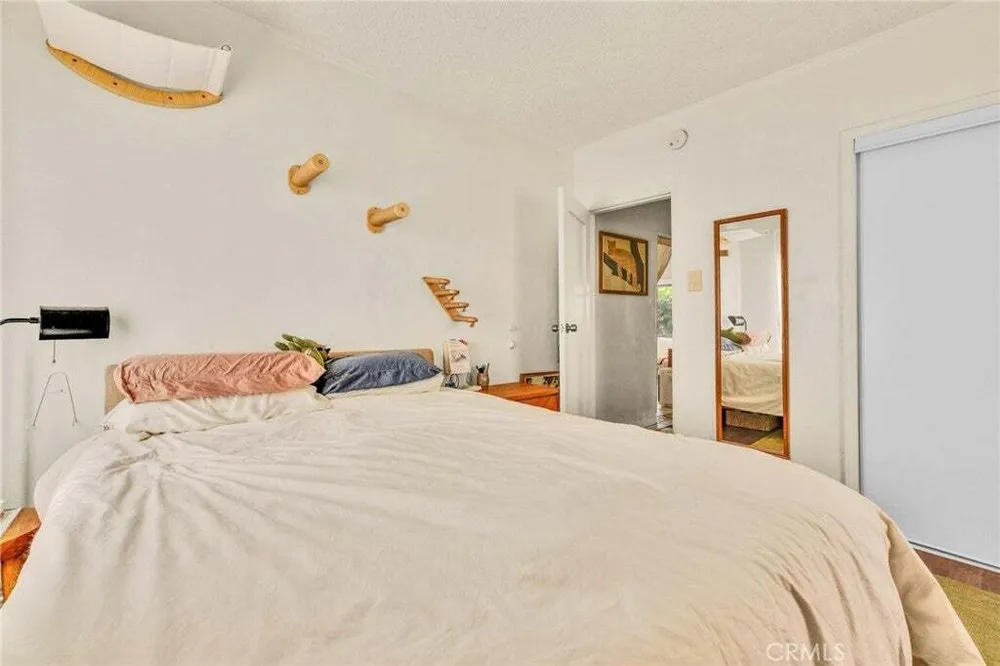 3185 Perlita Ave, Glassell Park, CA 90039