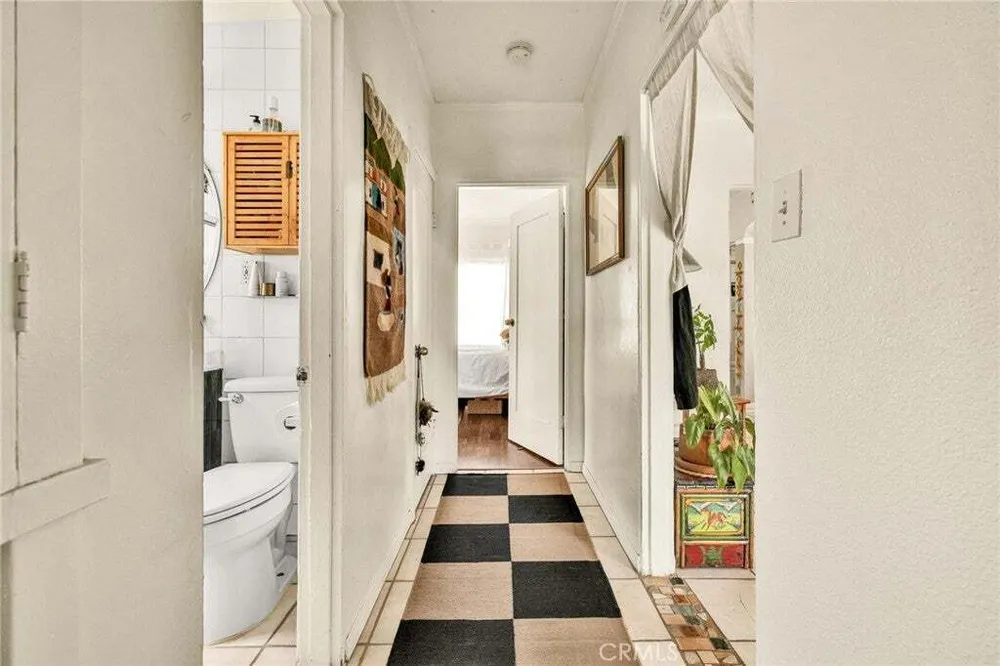 3185 Perlita Ave, Glassell Park, CA 90039