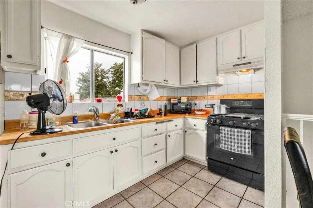3185 Perlita Ave, Glassell Park, CA 90039