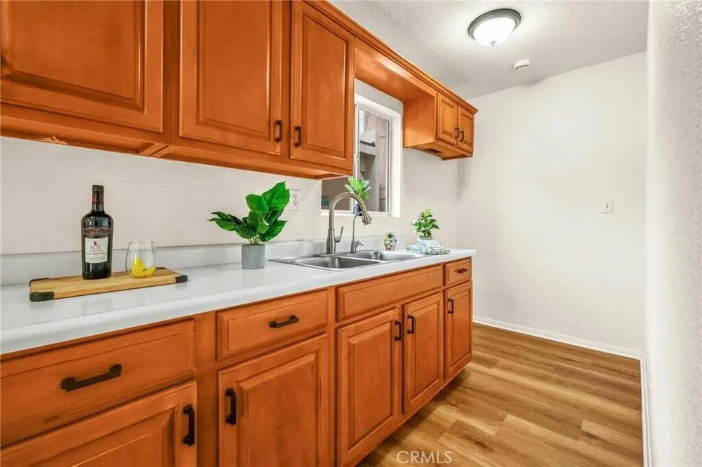 3185 Perlita Ave, Glassell Park, CA 90039