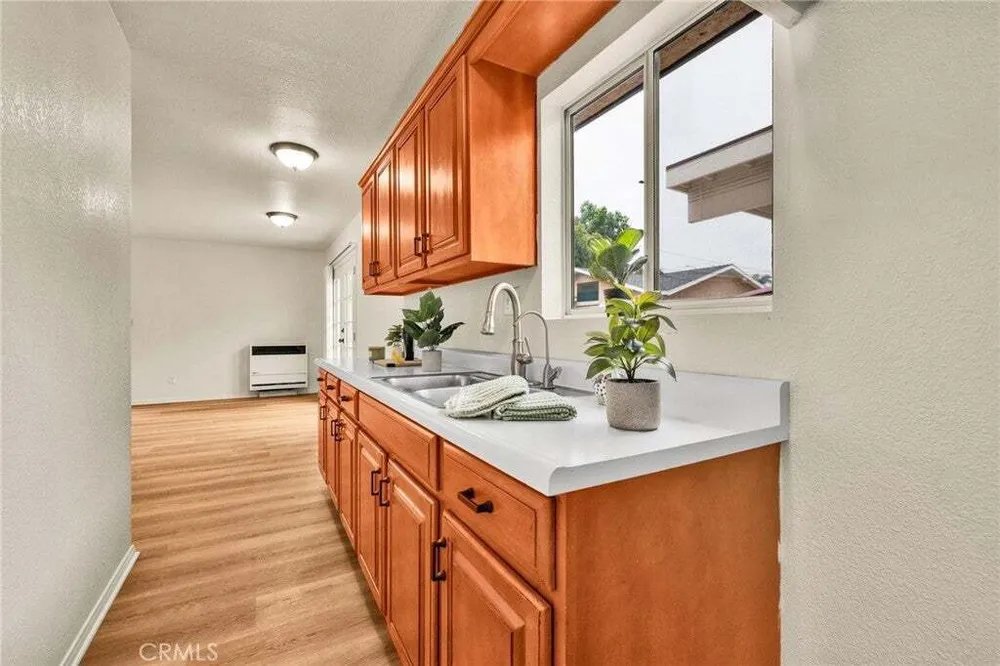 3185 Perlita Ave, Glassell Park, CA 90039