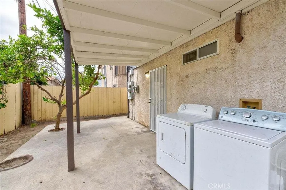 3185 Perlita Ave, Glassell Park, CA 90039