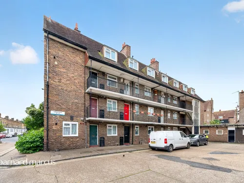 Alberta Estate, Londonphoto