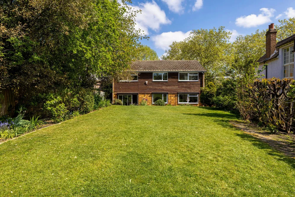 Sunray Avenue, London, SE24 photo 16