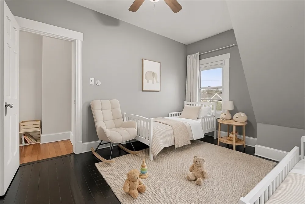 275 Lynnfield St, Lynn, MA 01904