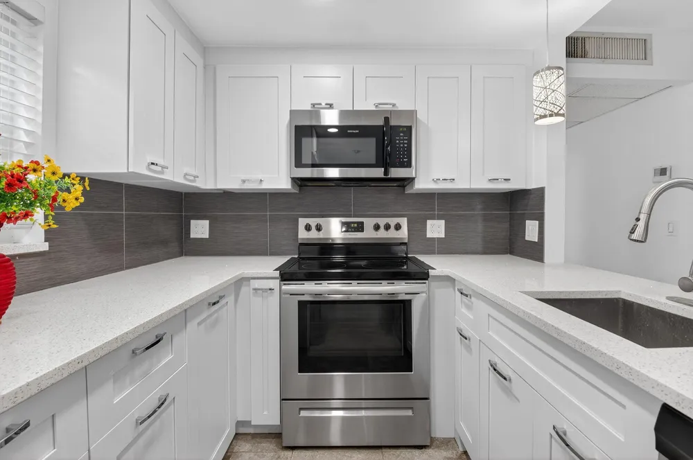 212 Monaco Way, Delray Beach, FL 33446