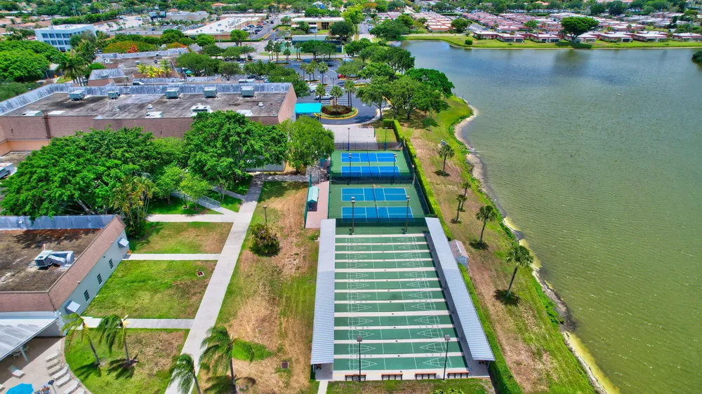212 Monaco Way, Delray Beach, FL 33446