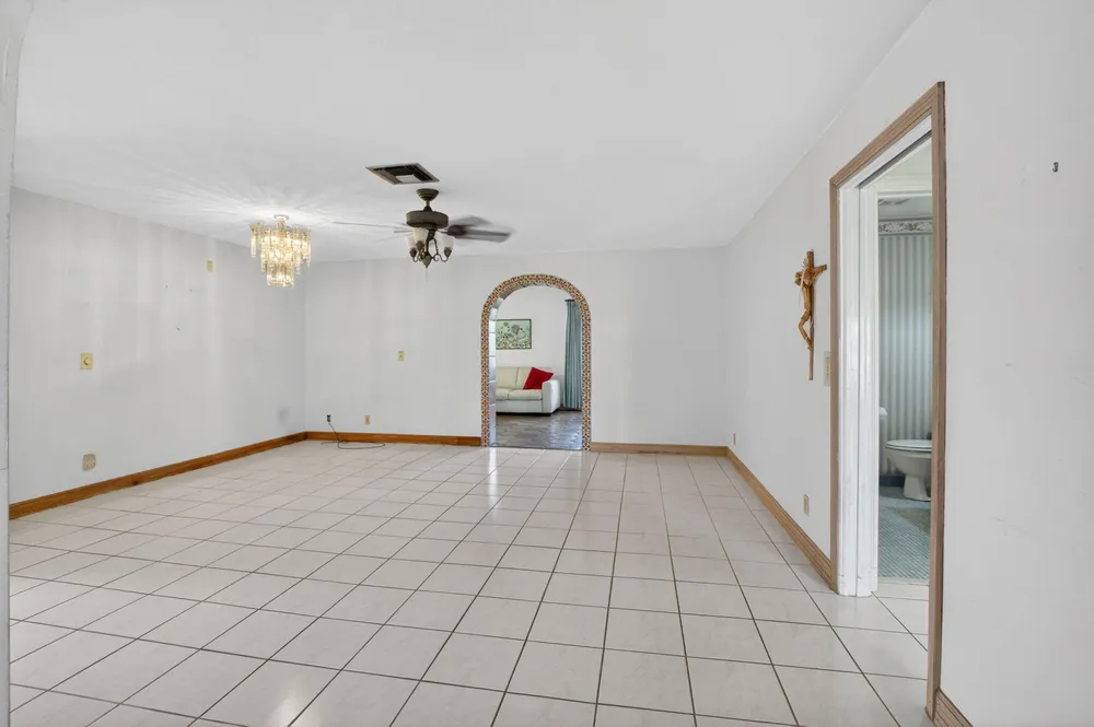 1370 SW 27th Pl, Boynton Beach, FL 33426