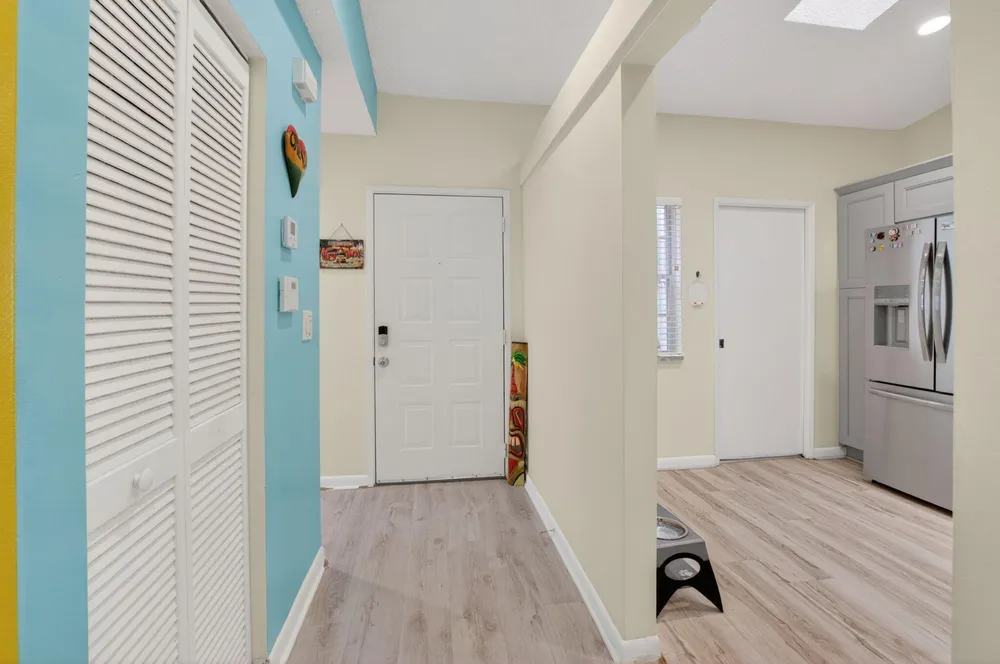 6082 Waldwick Circle, Delray Beach, FL 33484