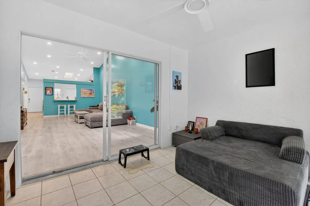 6082 Waldwick Circle, Delray Beach, FL 33484