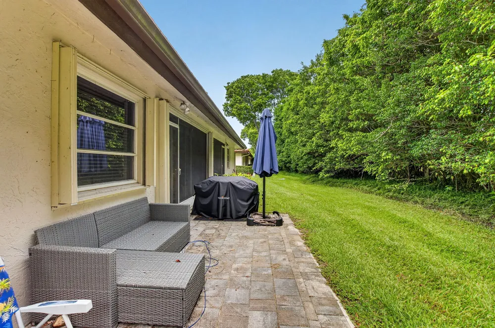 6082 Waldwick Circle, Delray Beach, FL 33484