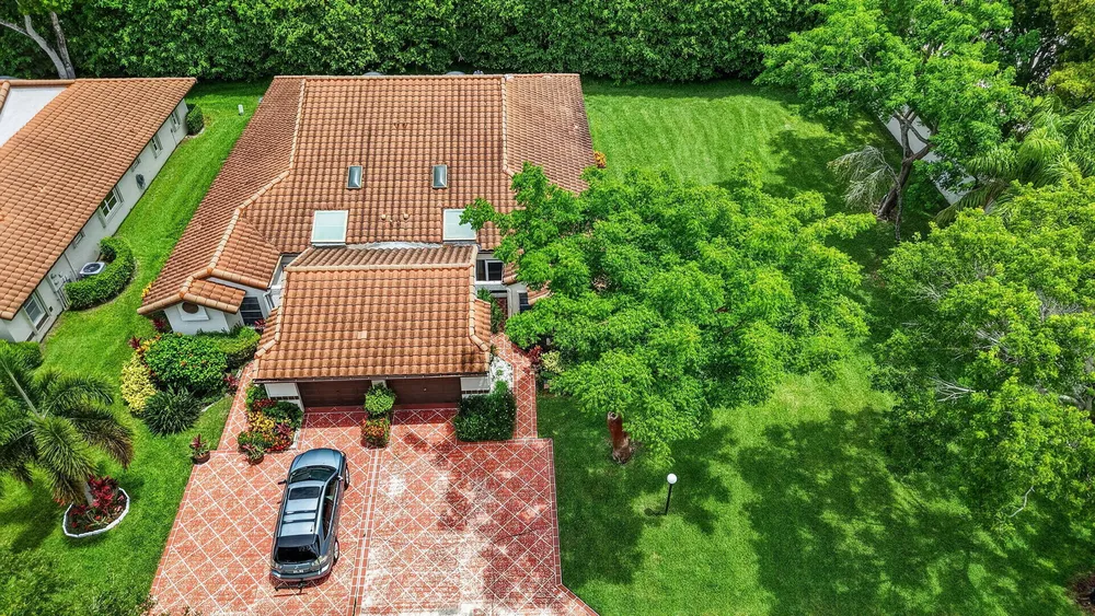 6082 Waldwick Circle, Delray Beach, FL 33484