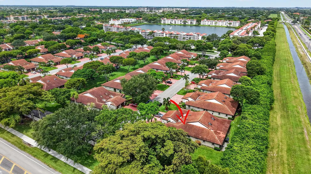 6082 Waldwick Circle, Delray Beach, FL 33484