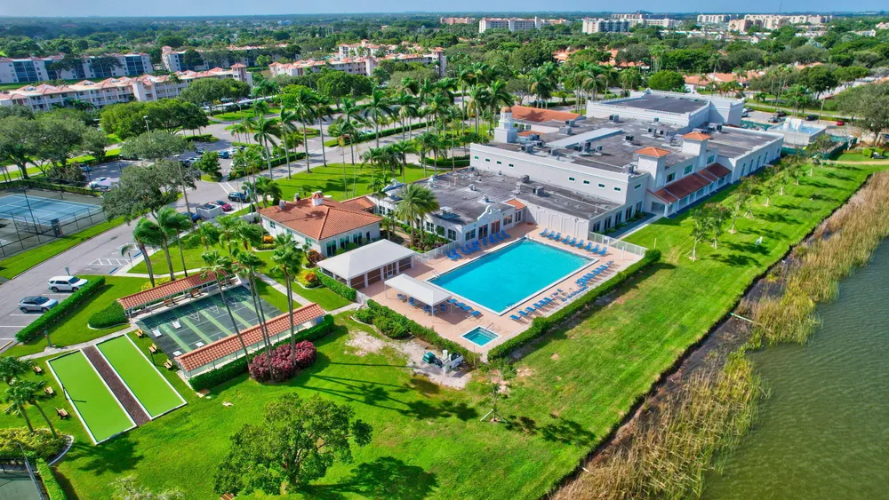6082 Waldwick Circle, Delray Beach, FL 33484