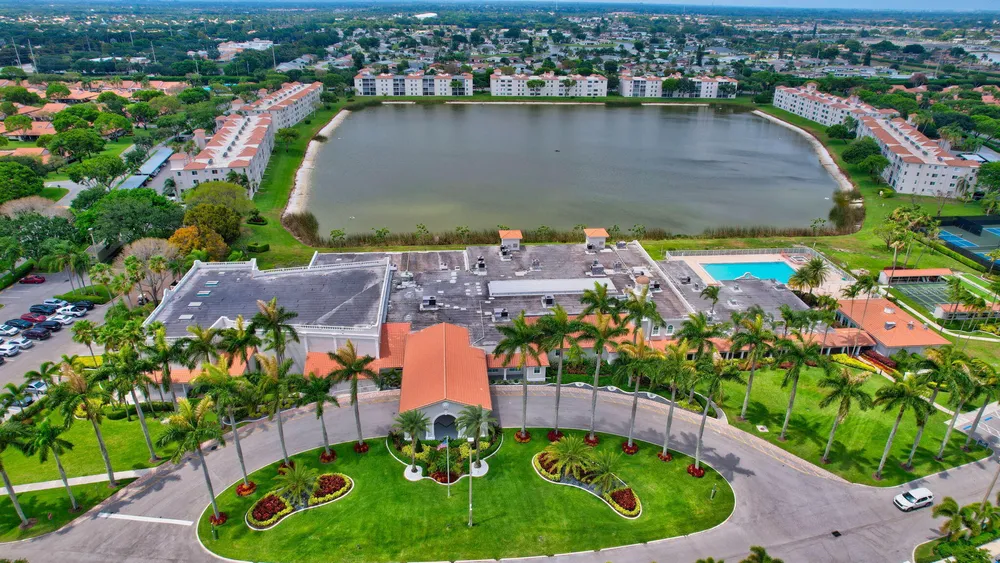 6082 Waldwick Circle, Delray Beach, FL 33484