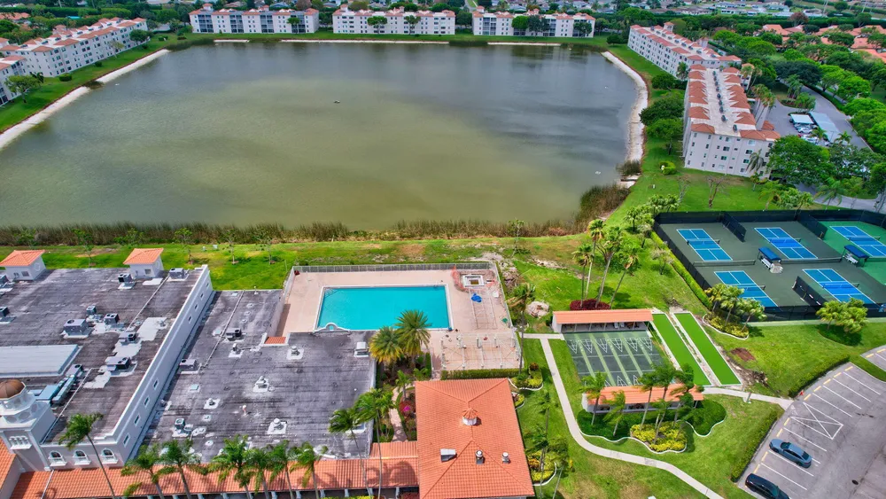 6082 Waldwick Circle, Delray Beach, FL 33484