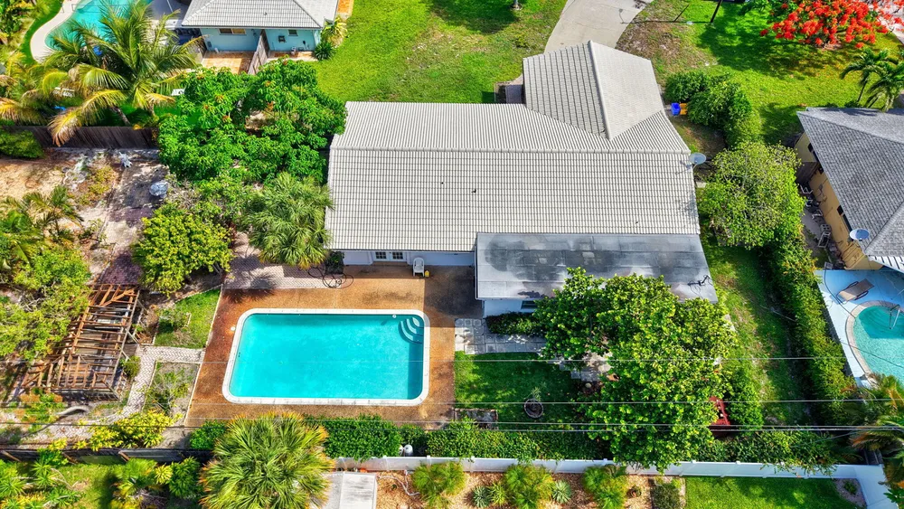 1370 SW 27th Pl, Boynton Beach, FL 33426