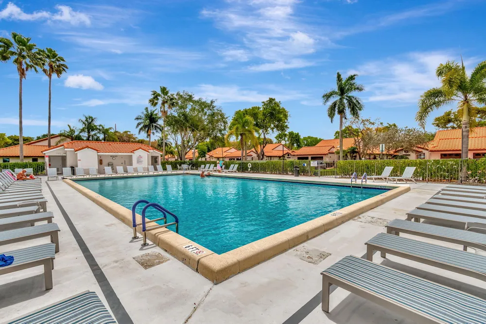 6082 Waldwick Circle, Delray Beach, FL 33484
